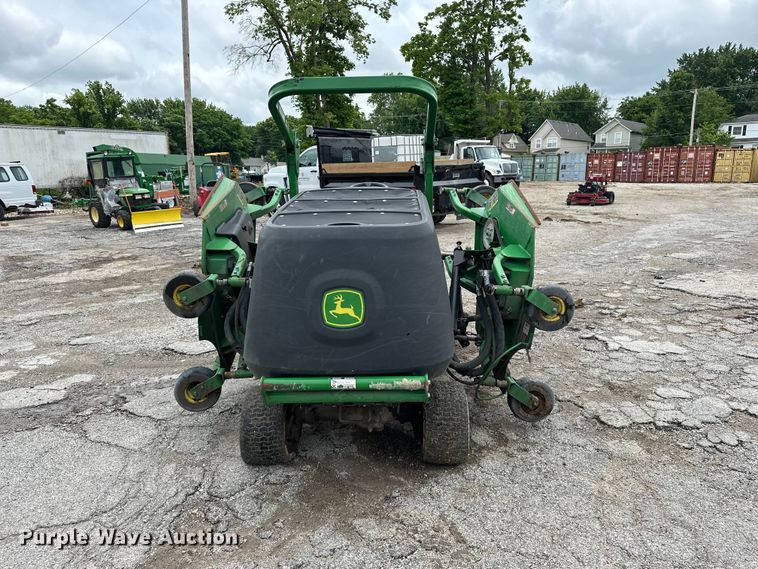 image for item EA4937 2013 John Deere 1600 Turbo Series II lawn mower