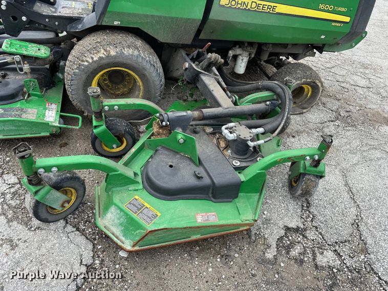 image for item EA4937 2013 John Deere 1600 Turbo Series II lawn mower