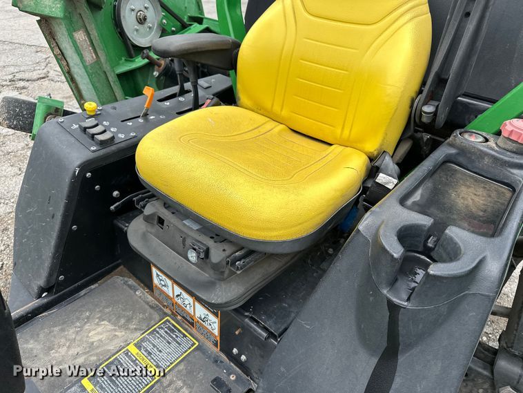 image for item EA4937 2013 John Deere 1600 Turbo Series II lawn mower