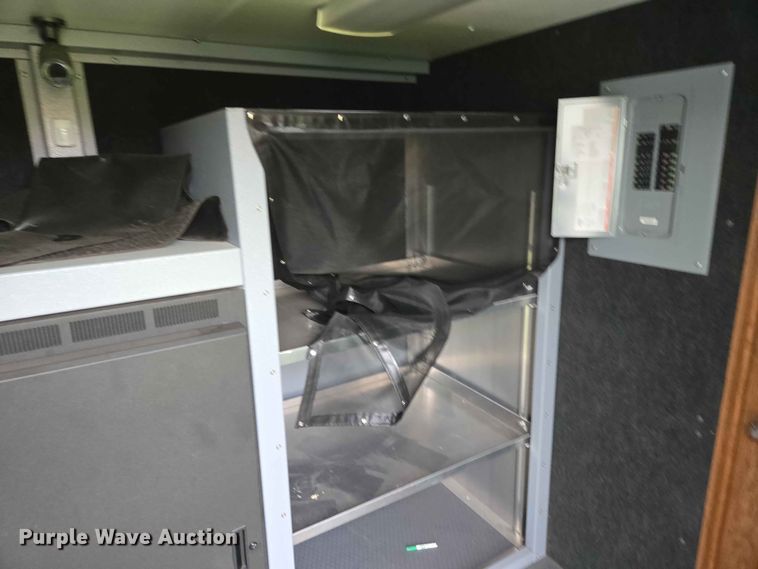 image for item EB1472 2015 Trail King Industries TK40CF medical training trailer