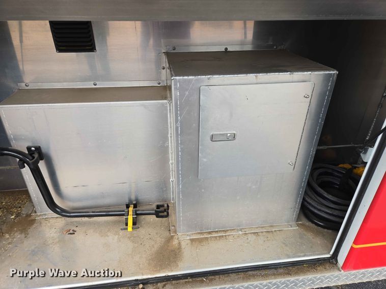 image for item EB1473 2015 Trail King Industries TK40CF medical training trailer
