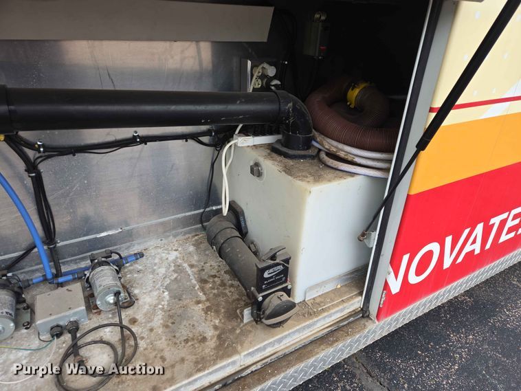 image for item EB1473 2015 Trail King Industries TK40CF medical training trailer