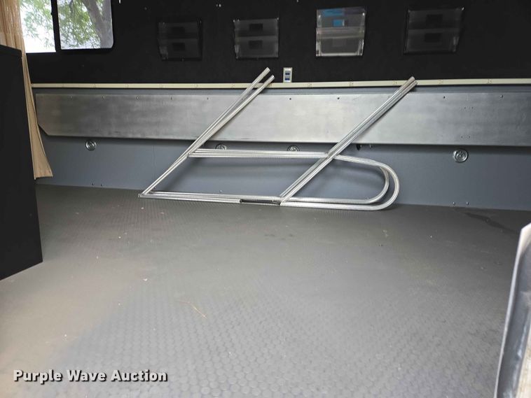 image for item EB1473 2015 Trail King Industries TK40CF medical training trailer