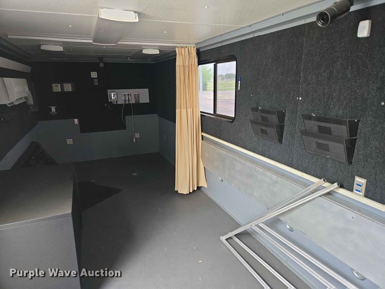 image for item EB1473 2015 Trail King Industries TK40CF medical training trailer