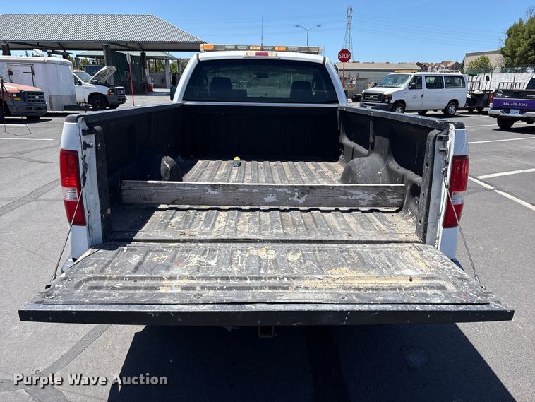 image for item EC8344 2007 Ford F150 pickup truck