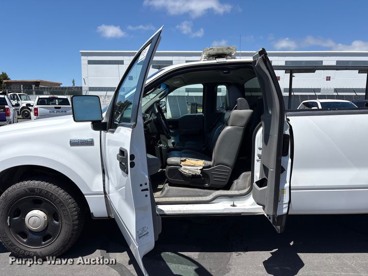 image for item EC8344 2007 Ford F150 pickup truck