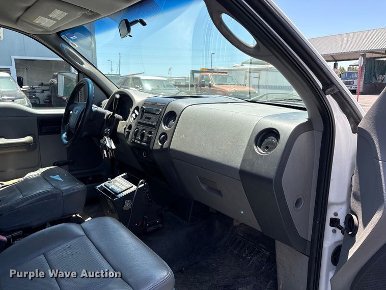 image for item EC8344 2007 Ford F150 pickup truck