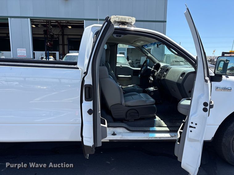 image for item EC8344 2007 Ford F150 pickup truck