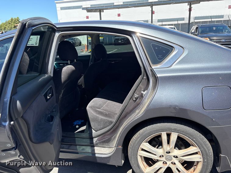image for item EC8347 2013 Nissan Altima Passenger Vehicle