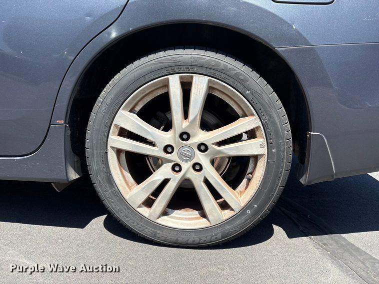 image for item EC8347 2013 Nissan Altima Passenger Vehicle