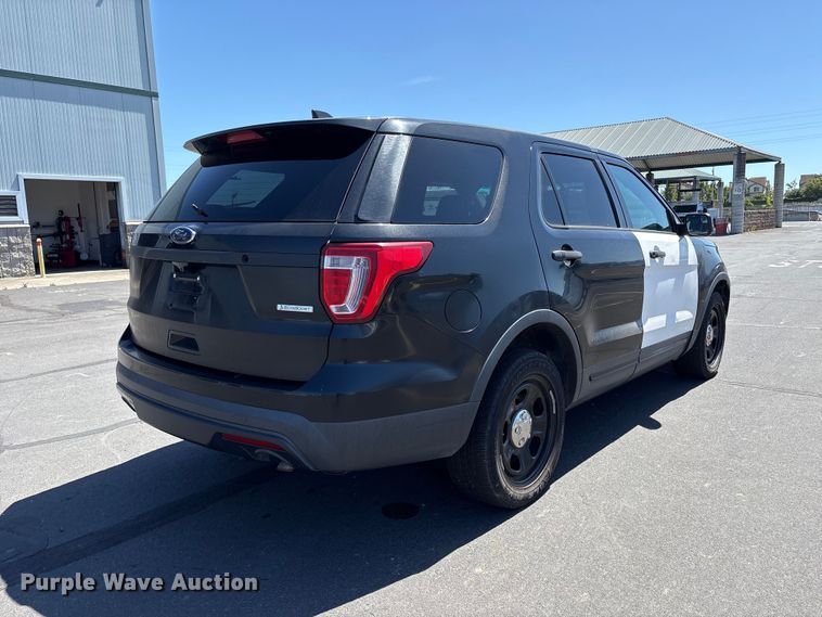 image for item EC8348 2017 Ford Explorer Police Interceptor SUV