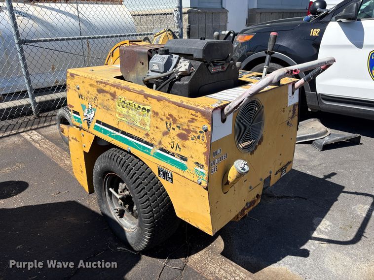 image for item EC8350 2023 Vermeer V185 stump grinder