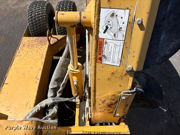 image for item EC8350 2023 Vermeer V185 stump grinder