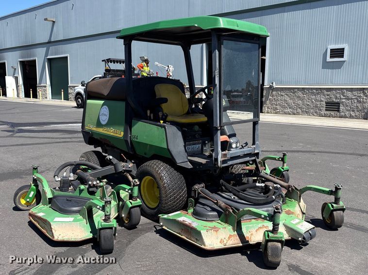 image for item EC8351 John Deere 1600 lawn mower