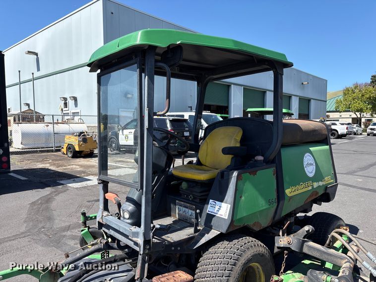 image for item EC8351 John Deere 1600 lawn mower