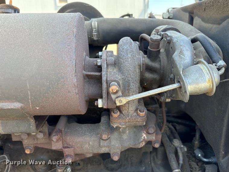 image for item EC8351 John Deere 1600 lawn mower