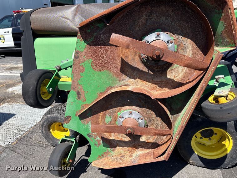 image for item EC8351 John Deere 1600 lawn mower