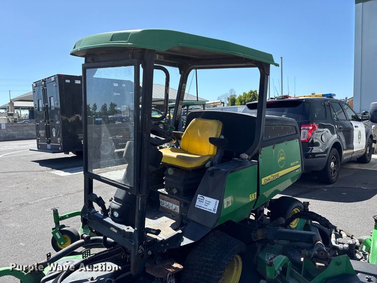 image for item EC8352 2008 John Deere 1600 WAM Turbo lawn mower