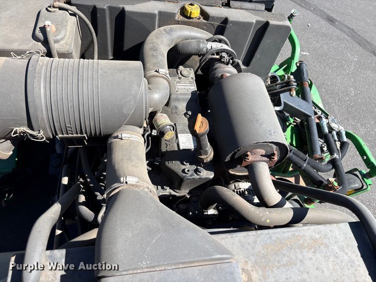 image for item EC8352 2008 John Deere 1600 WAM Turbo lawn mower