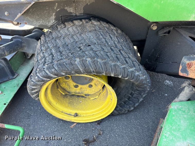 image for item EC8352 2008 John Deere 1600 WAM Turbo lawn mower
