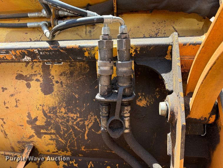 image for item EC8359 2002 Case 570M XT landscape tractor
