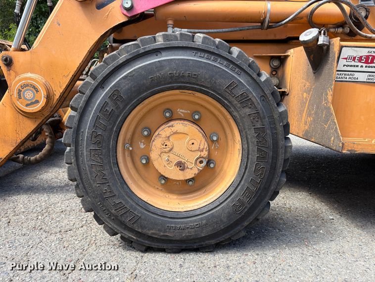 image for item EC8359 2002 Case 570M XT landscape tractor