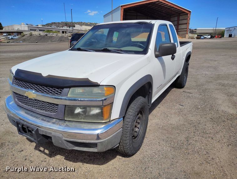 image for item ED0034 2005 Chevrolet Colorado Ext. Cab pickup truck