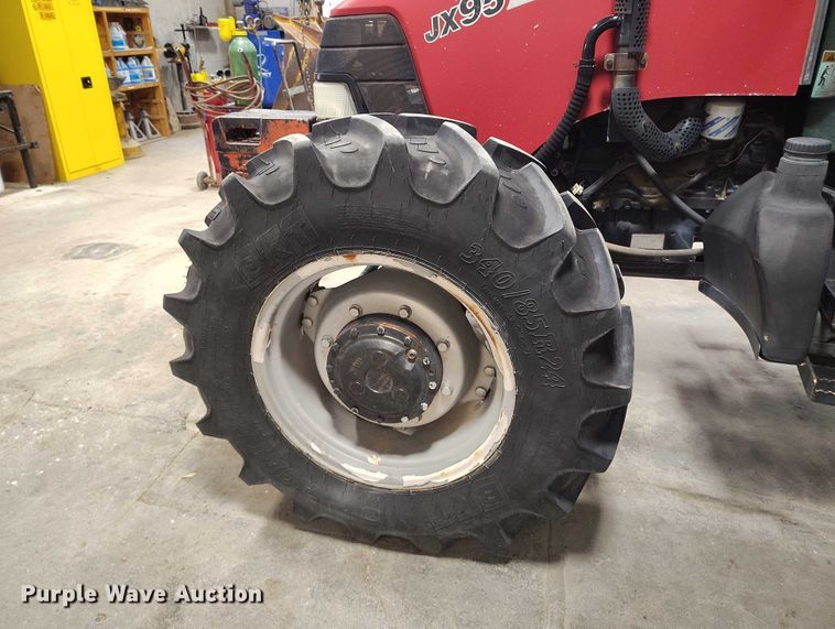 image for item ED0118 2005 Case IH JX95 MFWD tractor