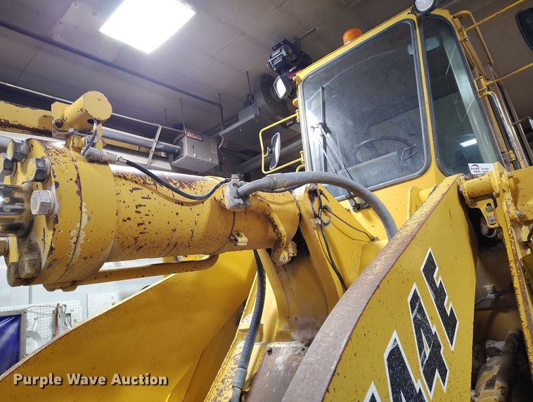 image for item ED0119 1993 John Deere 744E wheel loader