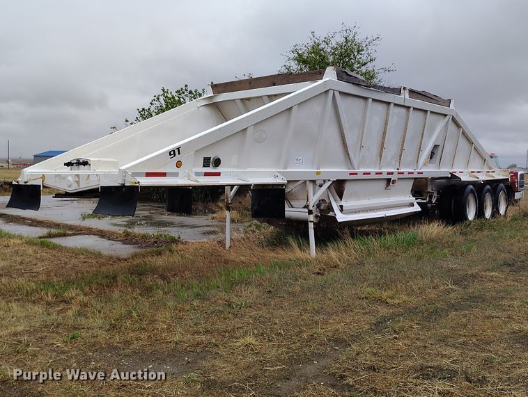 image for item ED0120 1998 Ranco bottom dump trailer