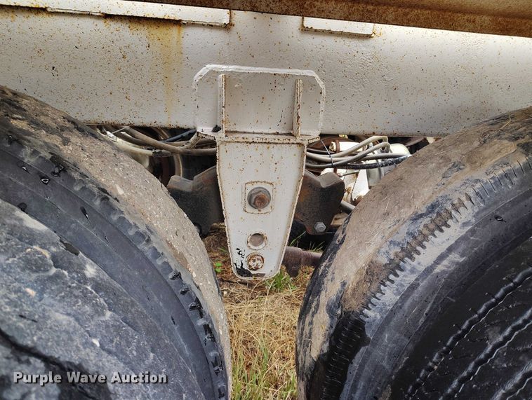 image for item ED0120 1998 Ranco bottom dump trailer