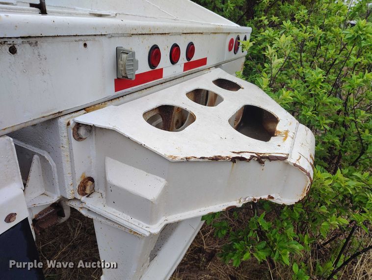 image for item ED0120 1998 Ranco bottom dump trailer