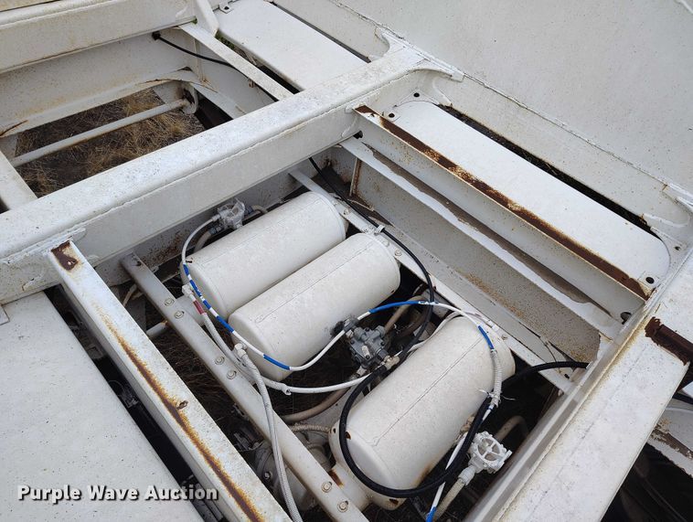 image for item ED0120 1998 Ranco bottom dump trailer