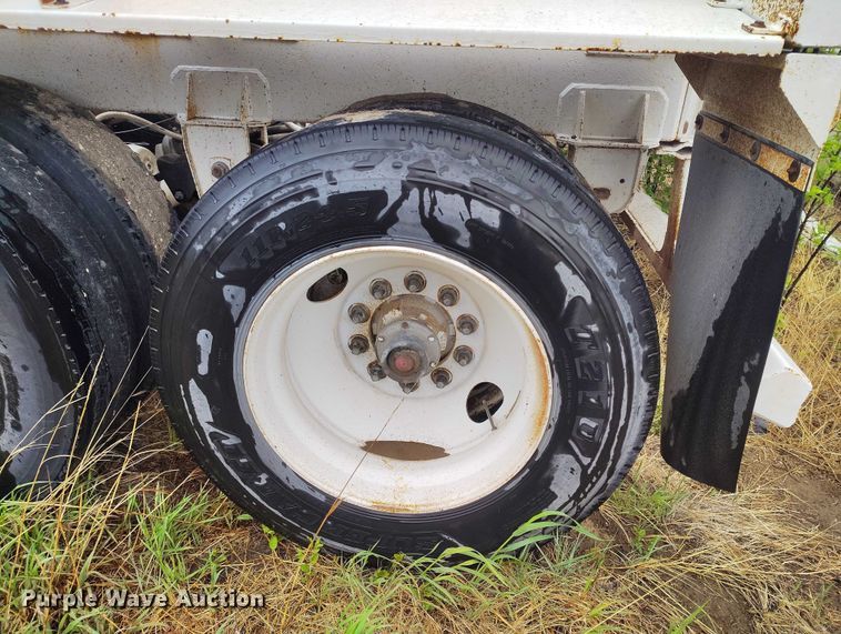 image for item ED0120 1998 Ranco bottom dump trailer