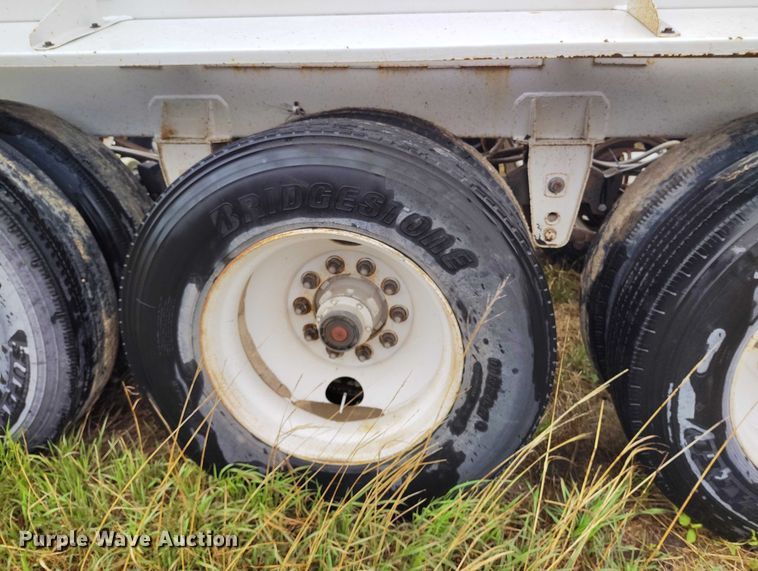image for item ED0120 1998 Ranco bottom dump trailer