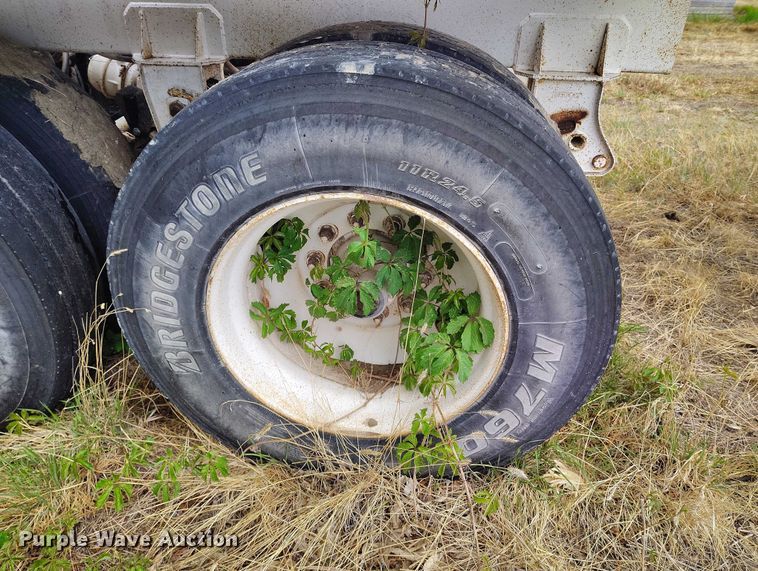 image for item ED0120 1998 Ranco bottom dump trailer