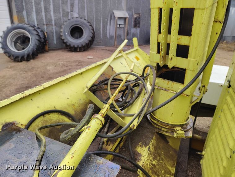 image for item ED0122 Omsteel snow blower