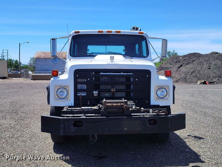 image for item ED0123 1982 International 1954 Crew Cab flatbed truck