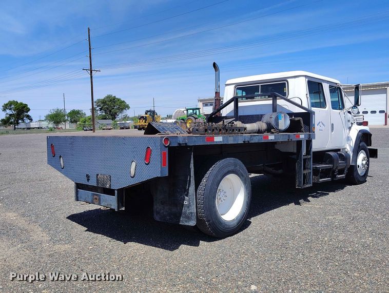 image for item ED0123 1982 International 1954 Crew Cab flatbed truck