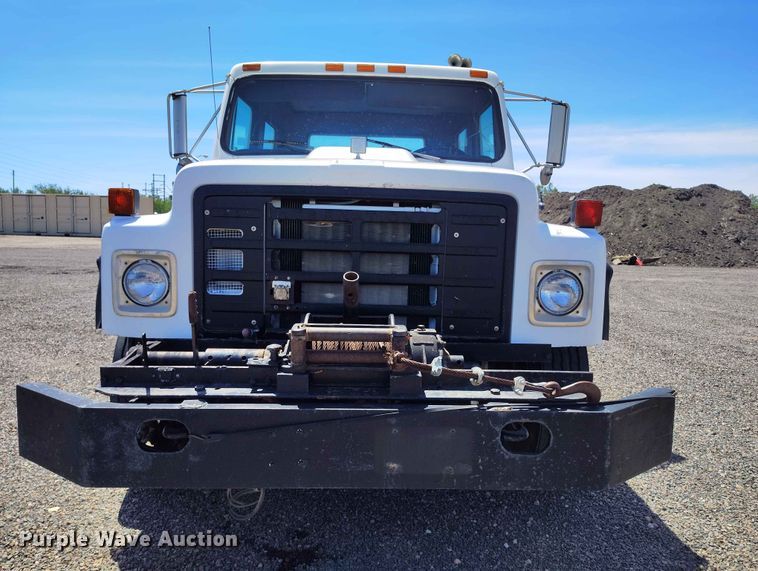 image for item ED0123 1982 International 1954 Crew Cab flatbed truck