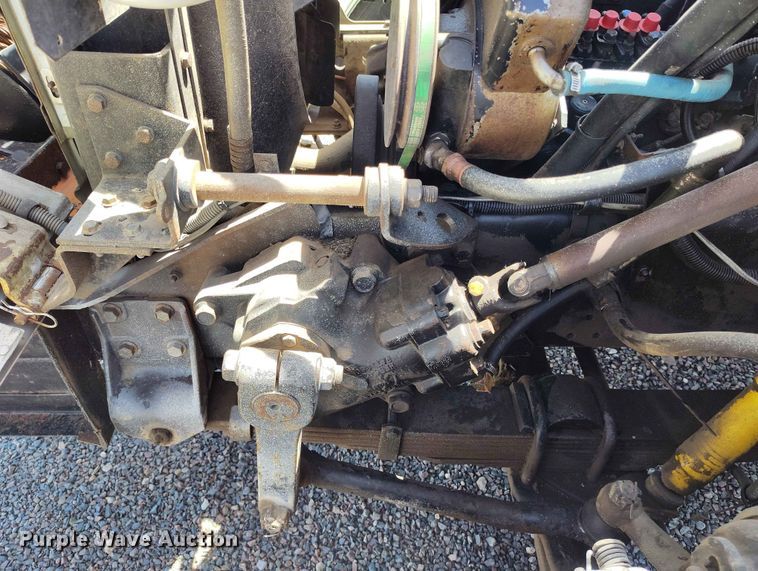 image for item ED0123 1982 International 1954 Crew Cab flatbed truck