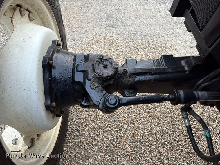 image for item ED5216 2019 New Holland Powerstar 120 MFWD tractor