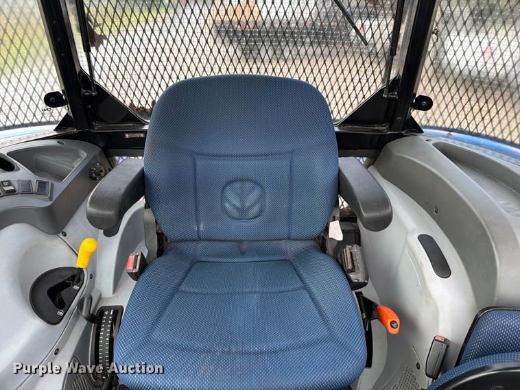 image for item ED5216 2019 New Holland Powerstar 120 MFWD tractor