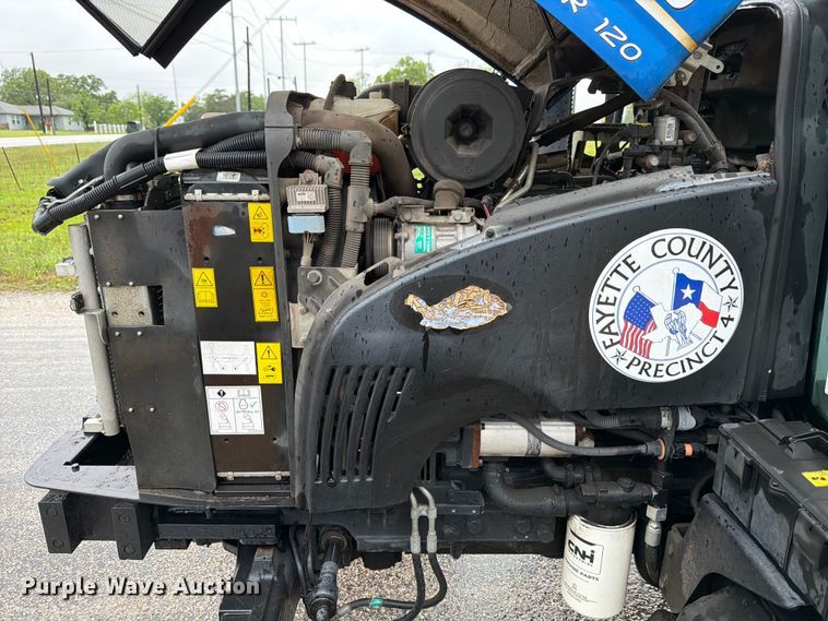image for item ED5216 2019 New Holland Powerstar 120 MFWD tractor