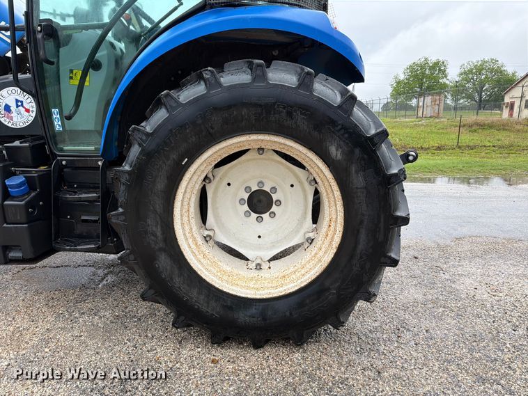 image for item ED5216 2019 New Holland Powerstar 120 MFWD tractor