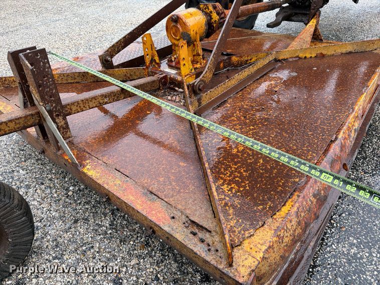 image for item ED5217 1962 Ford 2000 tractor