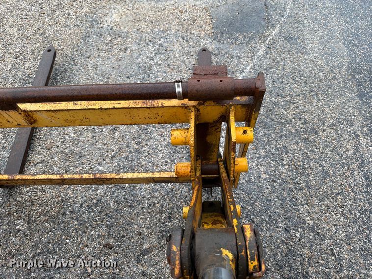 image for item ED5218 1975 International 2514D-B industrial tractor