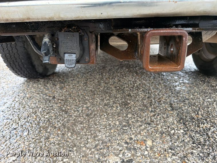 image for item ED5220 2006 Ford F150 Crew Cab pickup truck