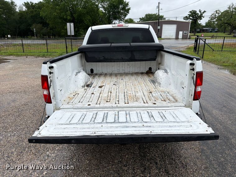 image for item ED5220 2006 Ford F150 Crew Cab pickup truck