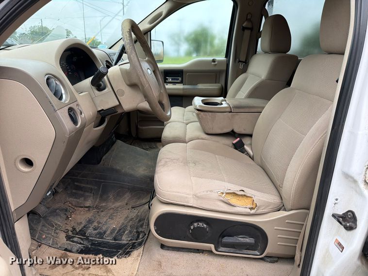 image for item ED5220 2006 Ford F150 Crew Cab pickup truck